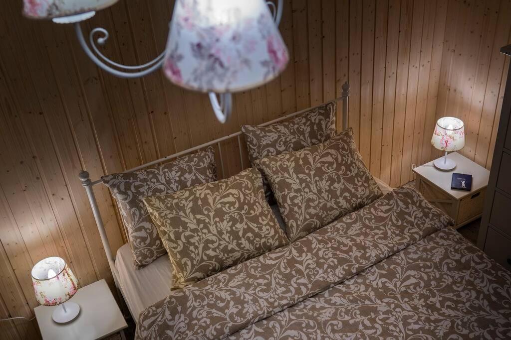 Provensalsky Rodinny Apartman Mandolina Бойнице Экстерьер фото
